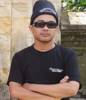 Hello everyone, I am from Bali. Let's just say my name is Nata because it was the name given to me from my parents since I was born :) I like art and design (except voice art because I can't sing). I enjoy creating the travel designs for our company to showcase the Balinese culture and our beautiful natural wonders to the world. I also like photography and everything related to visual arts.