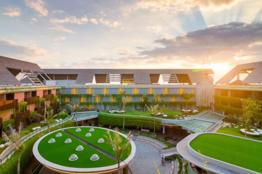 Yello Kuta Beachwalk