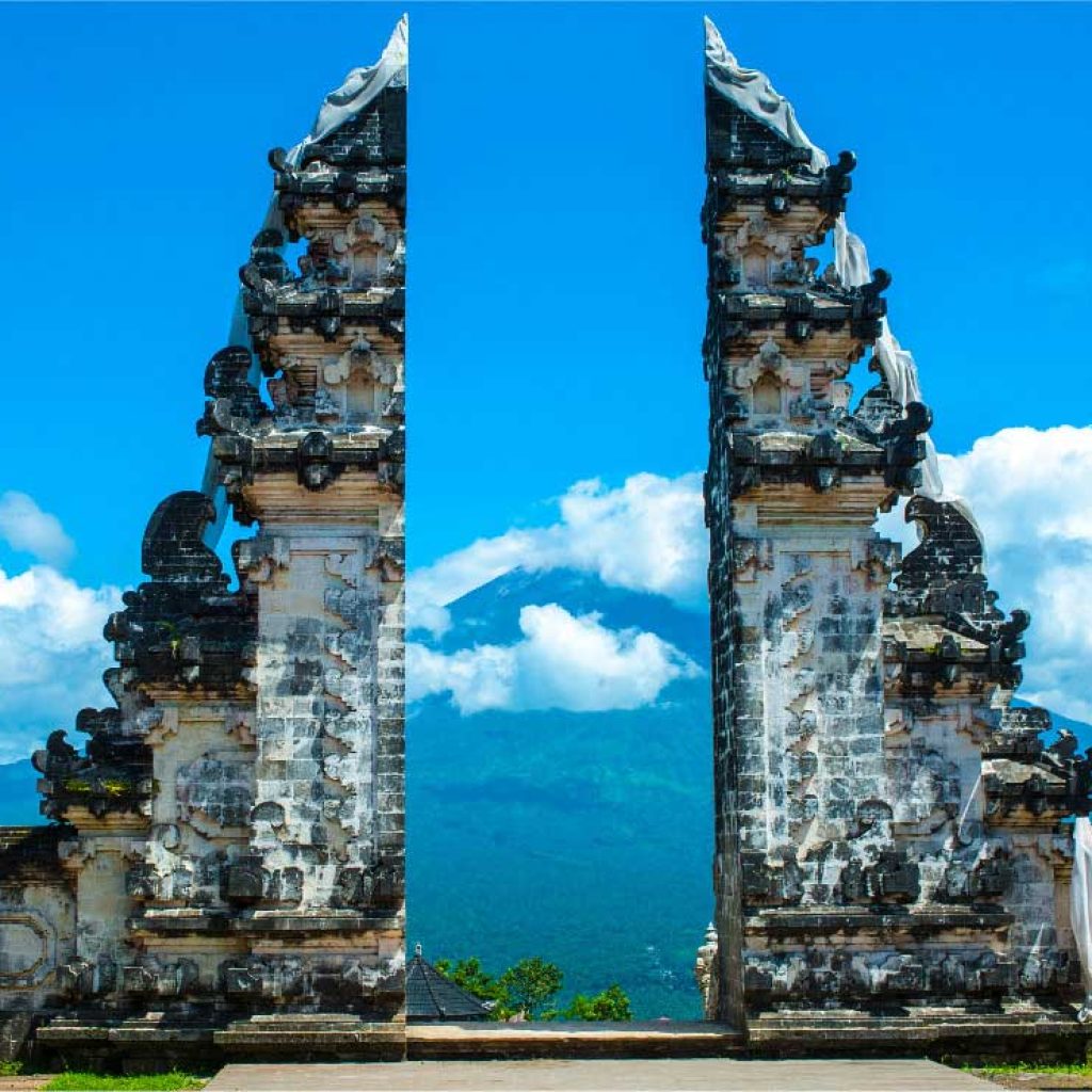 Lempuyang Temple Or Gates Of Heaven