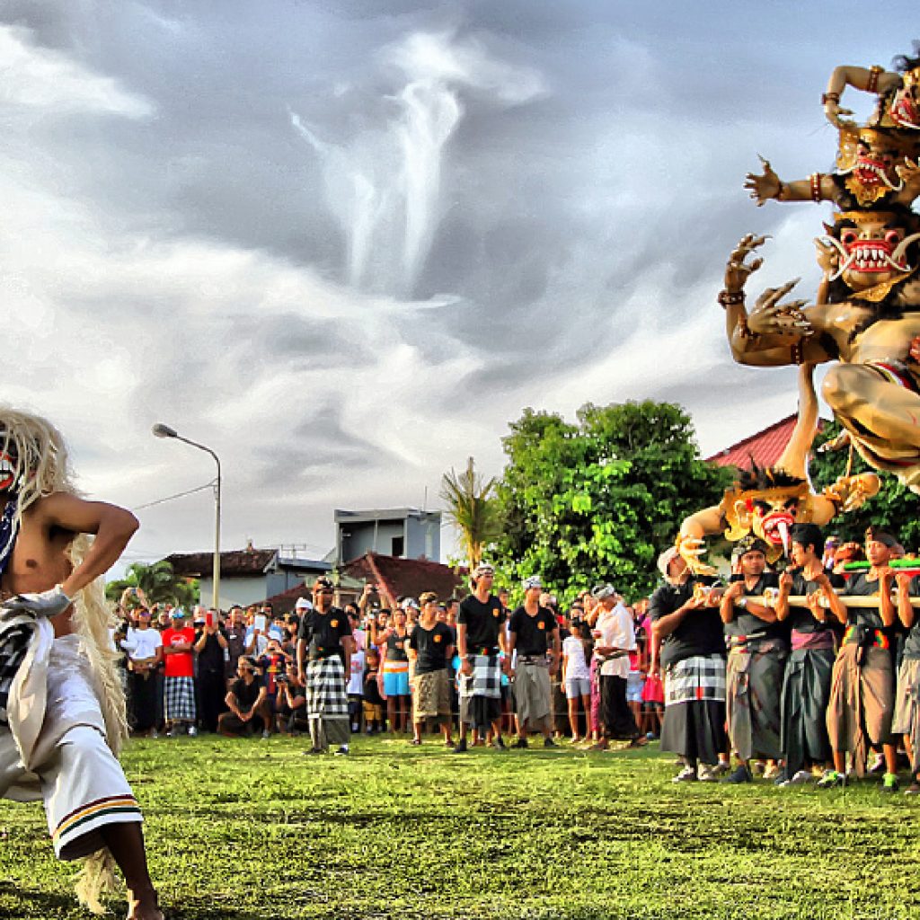 The balinese tradition of Ogoh Ogoh